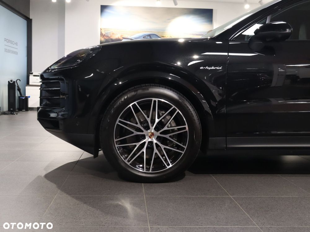 Porsche Cayenne E-Hybrid PHEV - 11