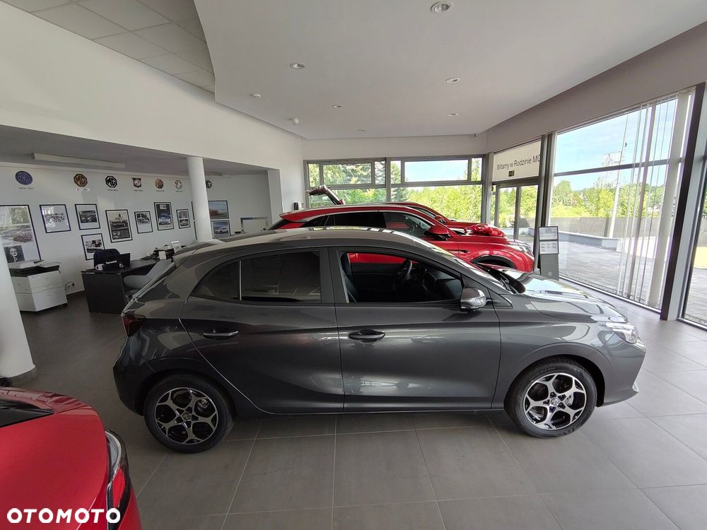 MG MG3 - 7
