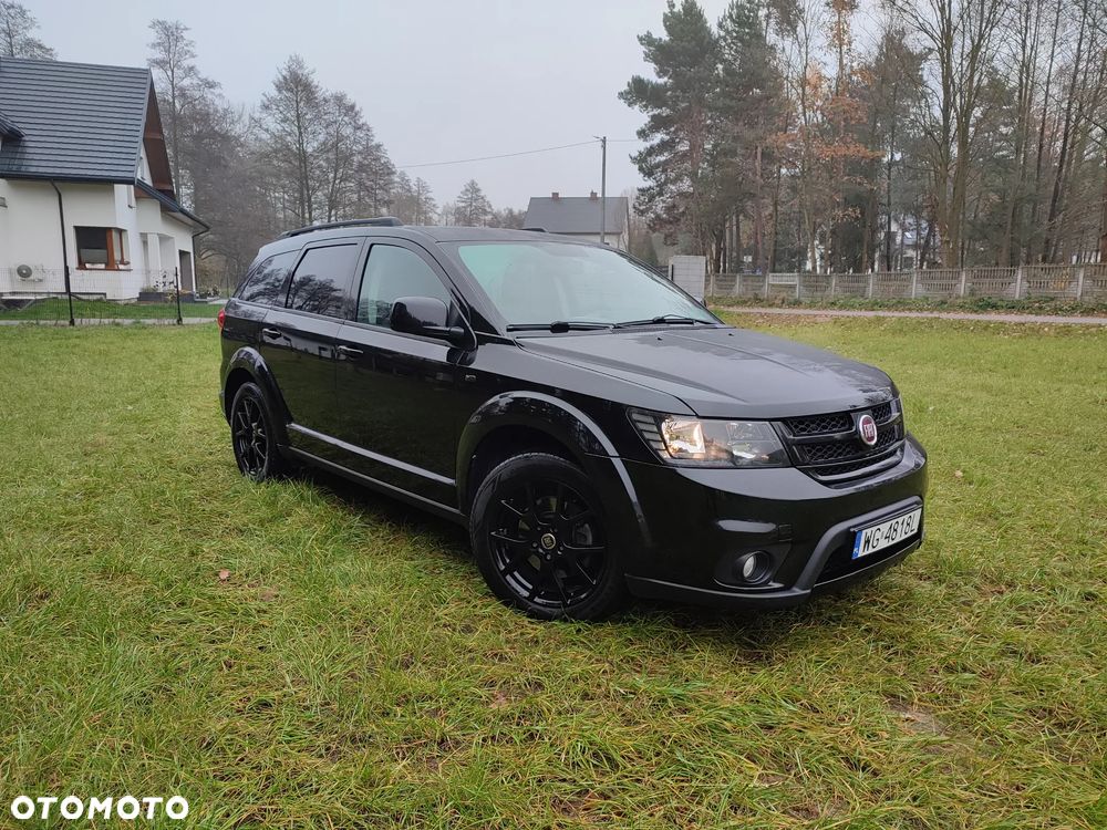 Fiat Freemont 2.0 Multijet 16V DPF Automatik Allrad Black Code - 1