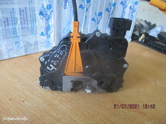 Fecho 13431840 OPEL CORSA E 2015 FD 6 PINOS - 5