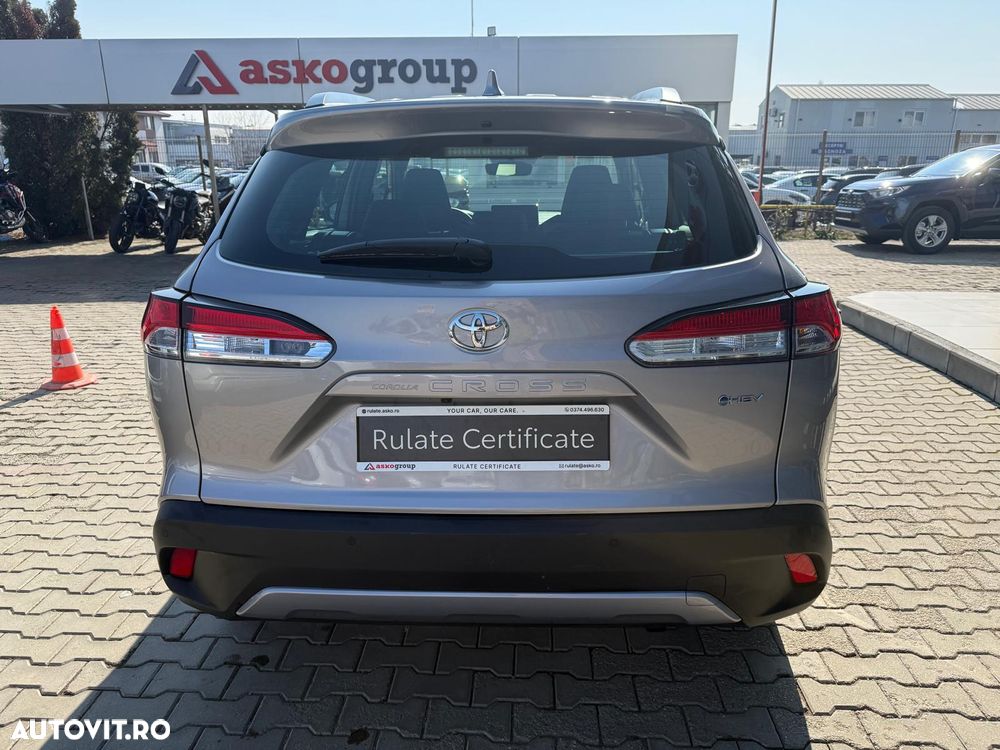 Toyota Corolla Cross - 5