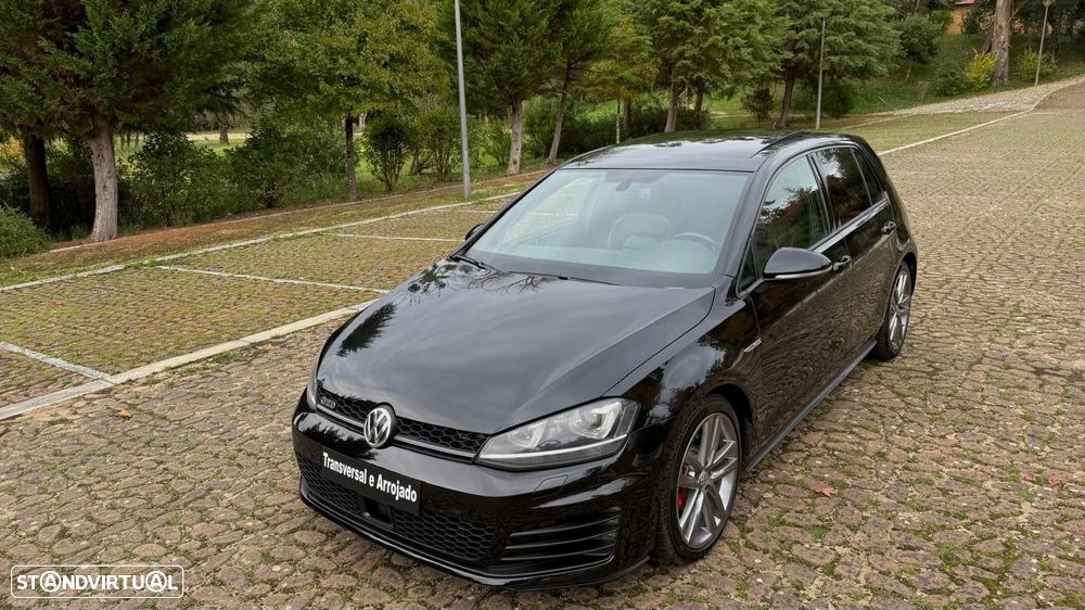 VW Golf 2.0 TDi GTD DSG - 1
