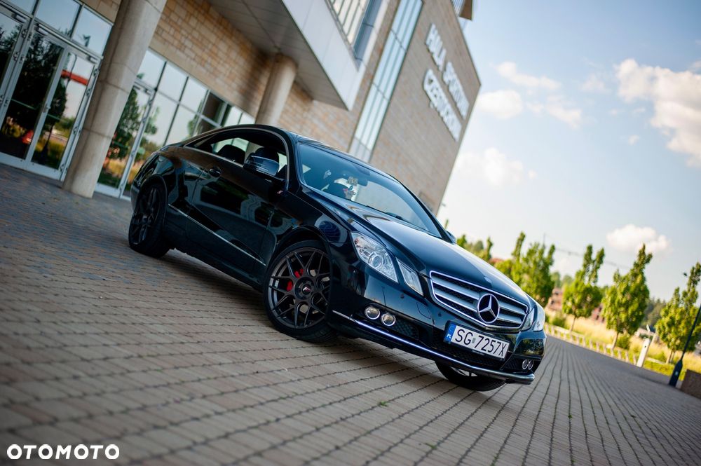 Mercedes-Benz Klasa E - 1