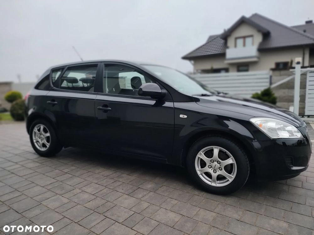 Kia Ceed 1.4 CVVT LX - 11