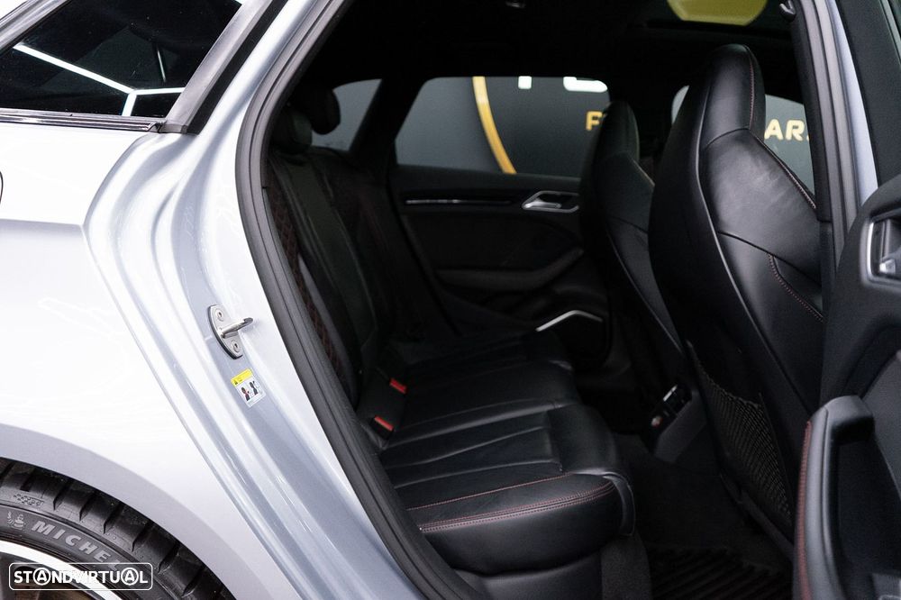 Audi RS3 Sportback 2.5 TFSI quattro S tronic - 50
