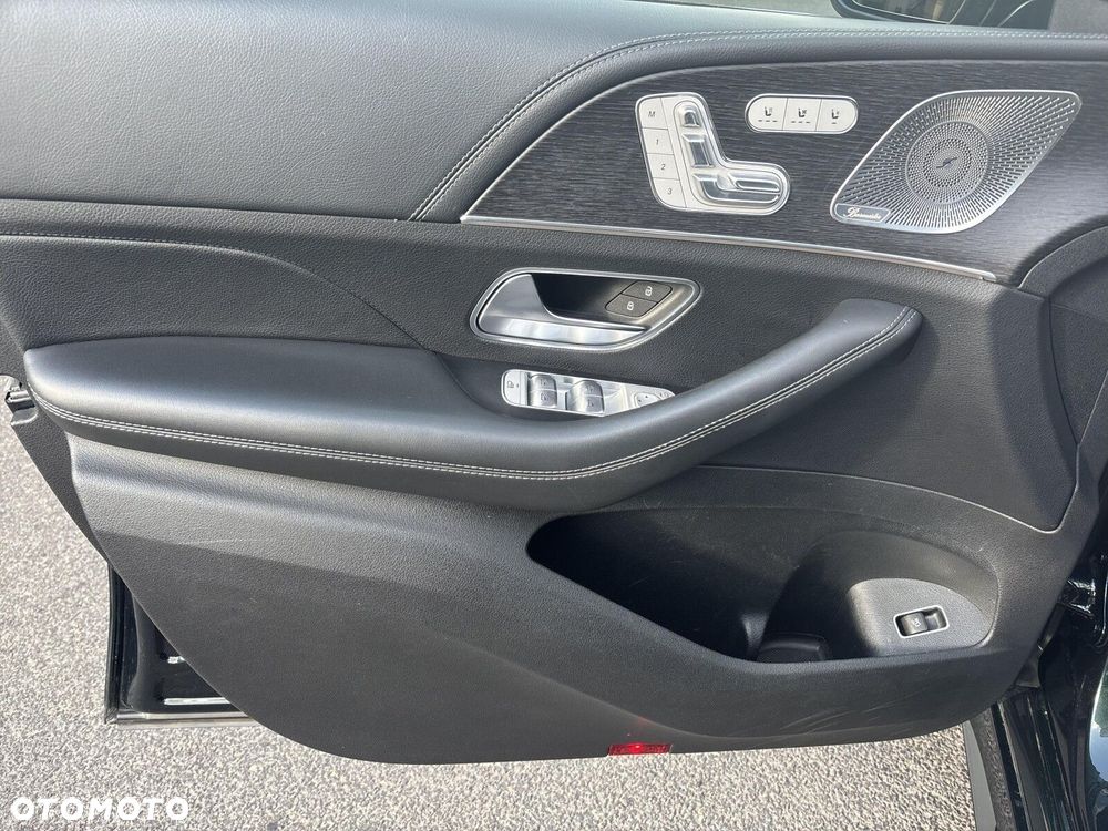 Mercedes-Benz GLE - 16