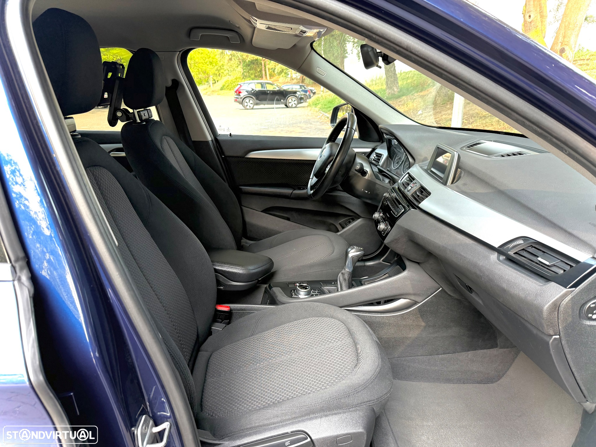 BMW X1 18 d sDrive Auto Advantage - 6