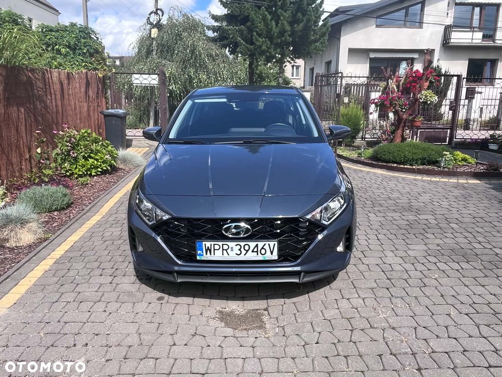 Hyundai i20 - 11