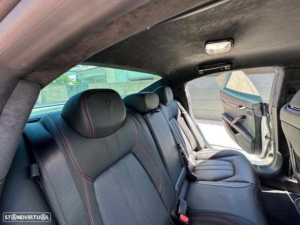 Maserati Ghibli - 18