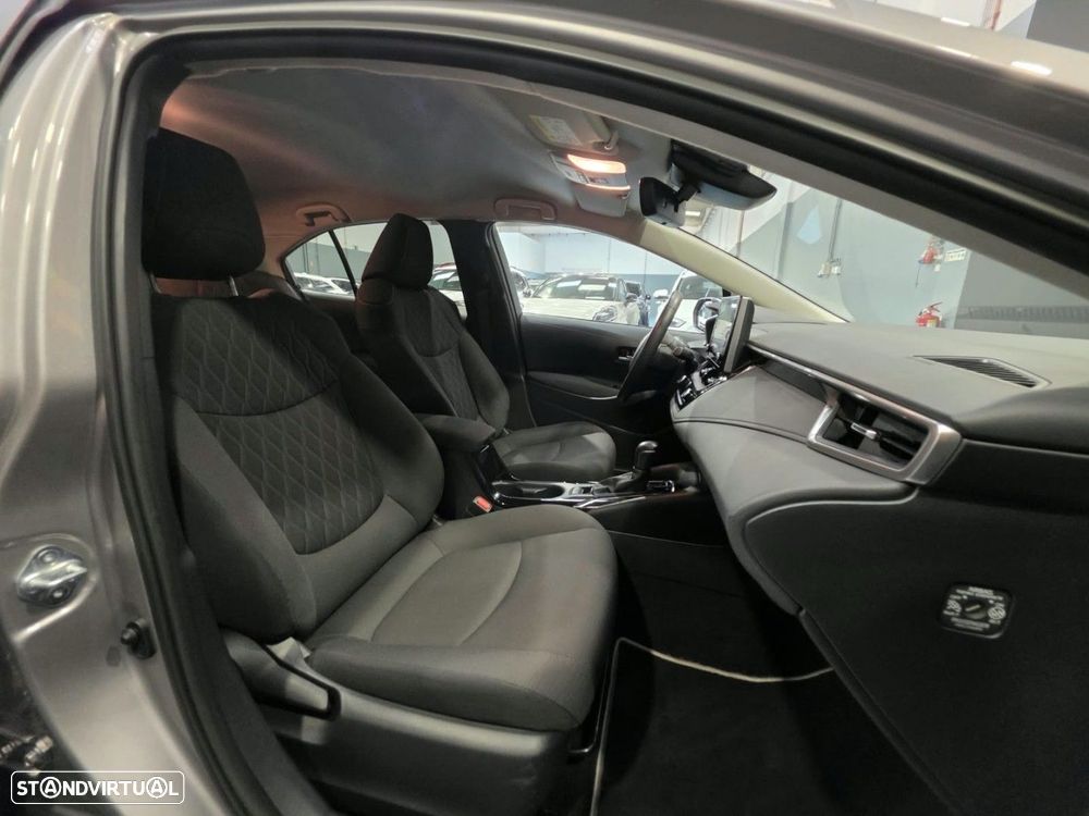 Toyota Corolla SD 1.8 Hybrid Exclusive - 14