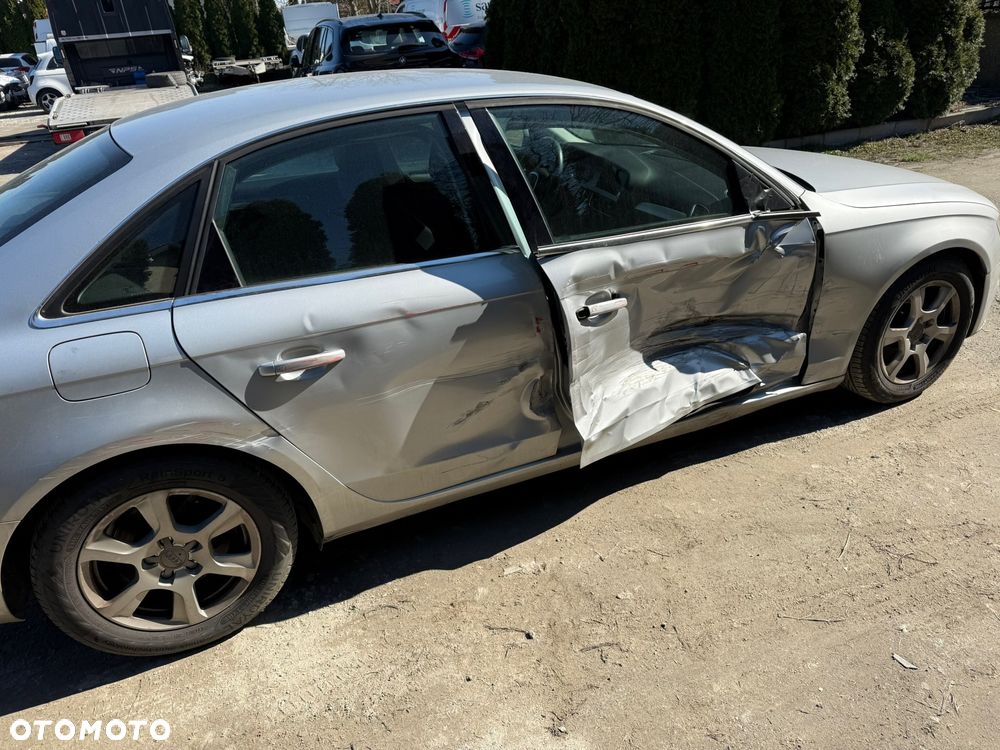 Audi A4 Limousine - 7