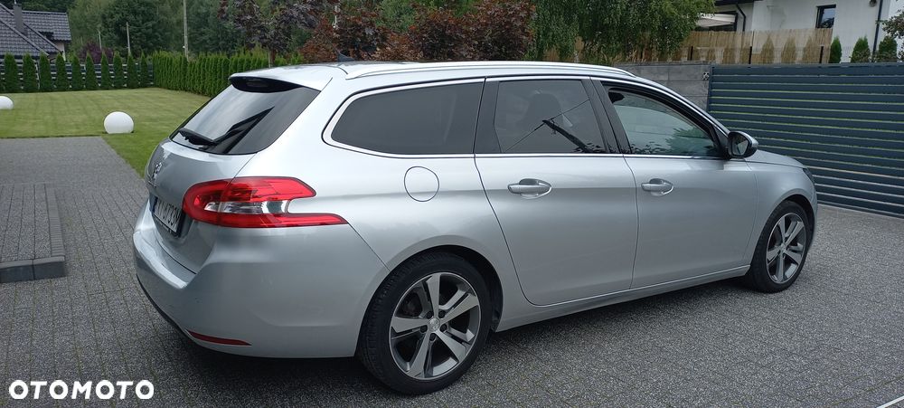 Peugeot 308 1.2 PureTech Allure S&S - 7