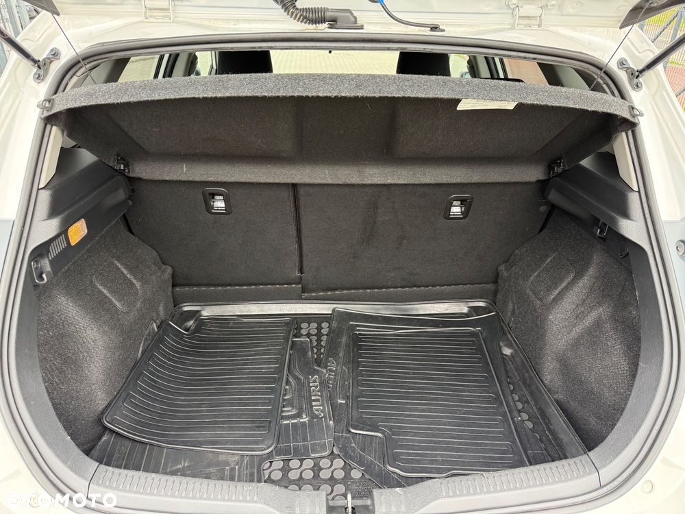 Toyota Auris 1.33 VVT-i Active - 39