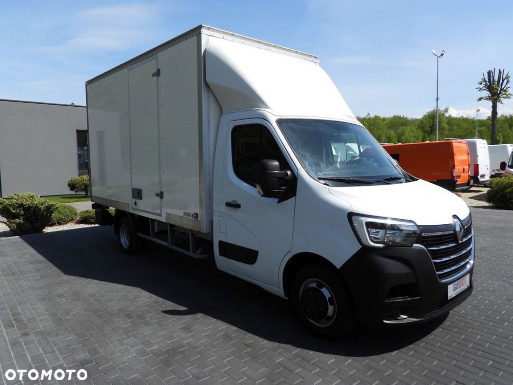 Renault MASTER  KONTENER WINDA 8 PALET TEMPOMAT NAWIGACJA LEDY BLIŹNIACZE KOŁA KLIMATYZACJA  145KM - 5