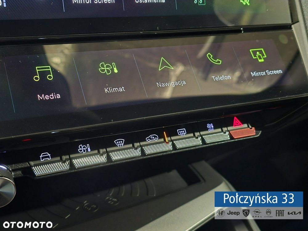 Peugeot 408 - 22