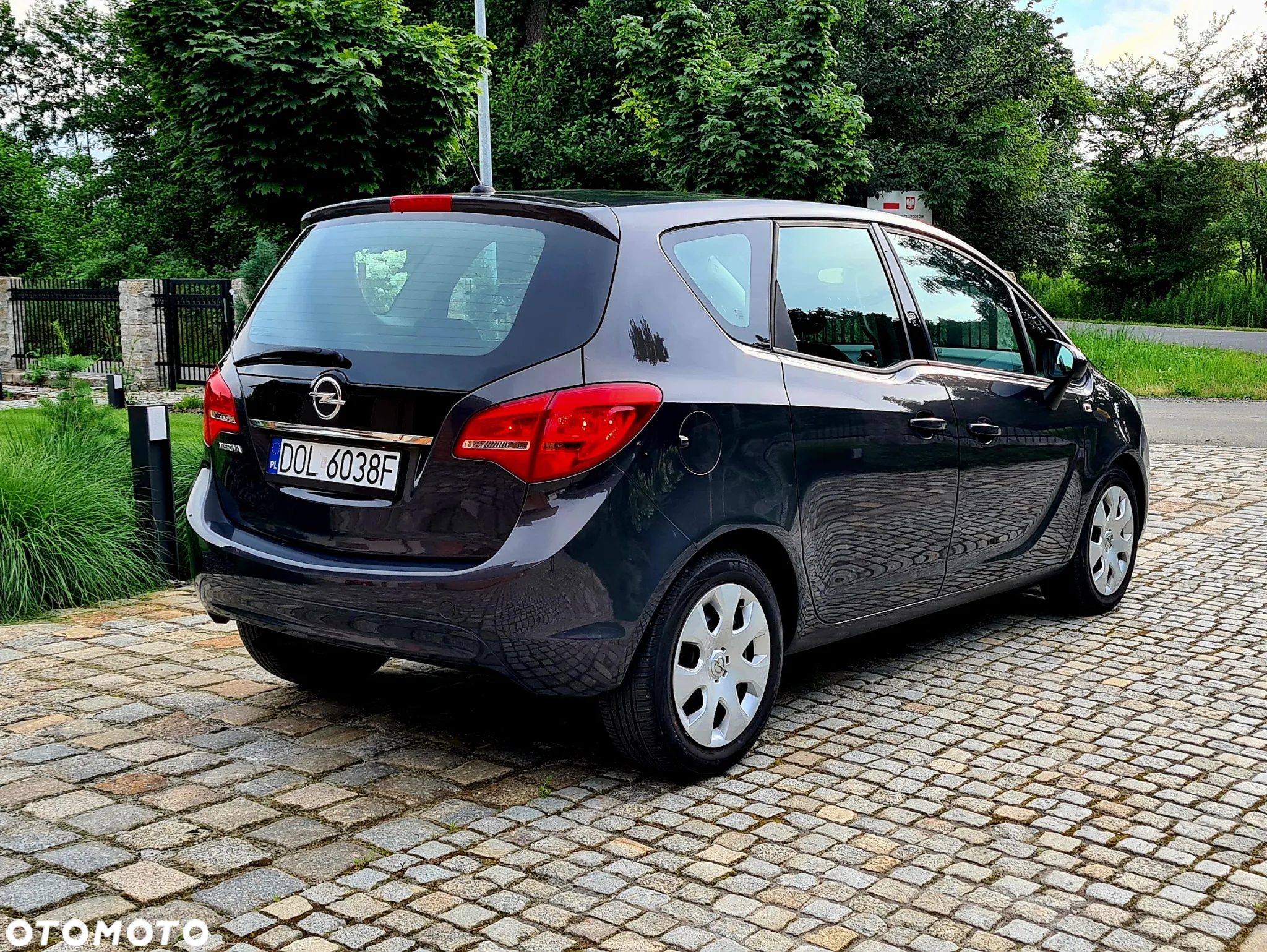 Opel Meriva 1.4 T Design Edition - 4