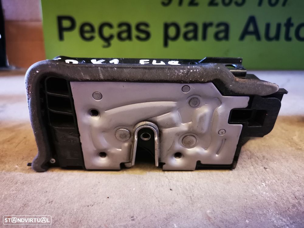 BMW X1 F48 FECHADURA / PUXADOR PORTA FRENTE DIREITA - F112 - 3