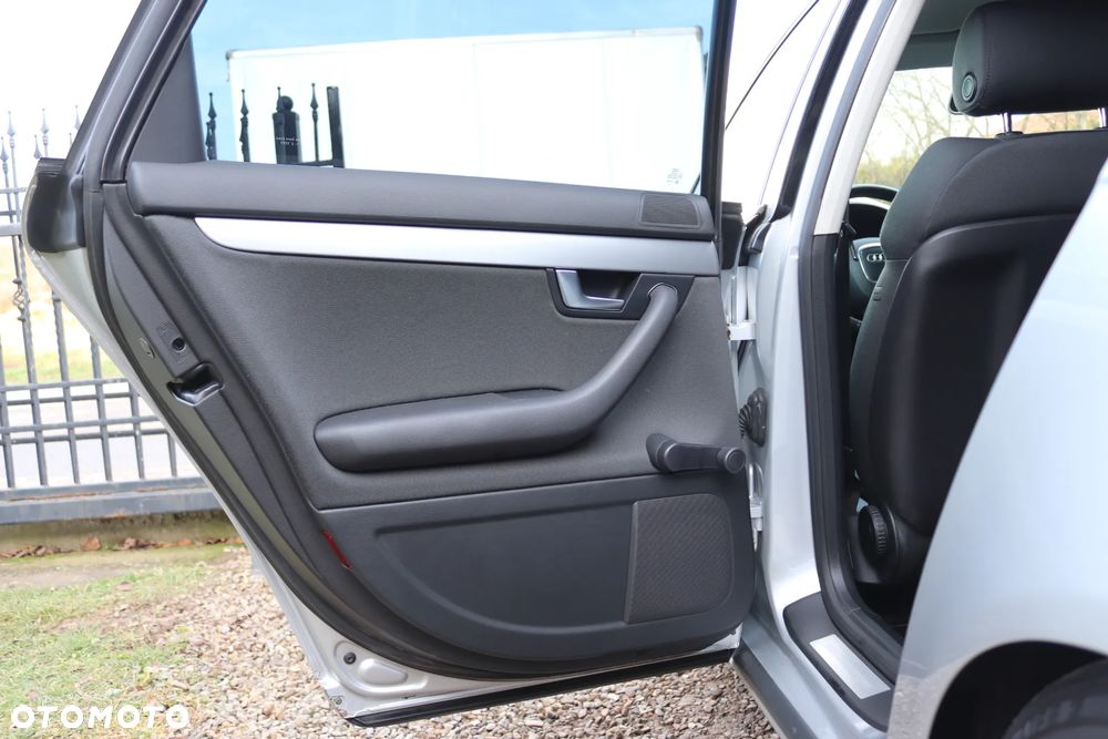 Audi A4 Avant 1.8 T - 36