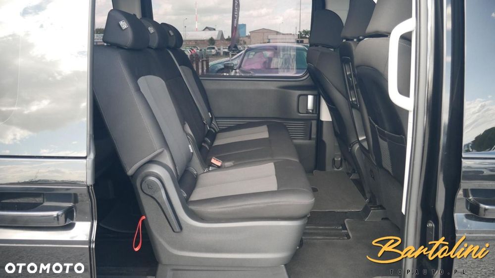 Hyundai Staria - 17