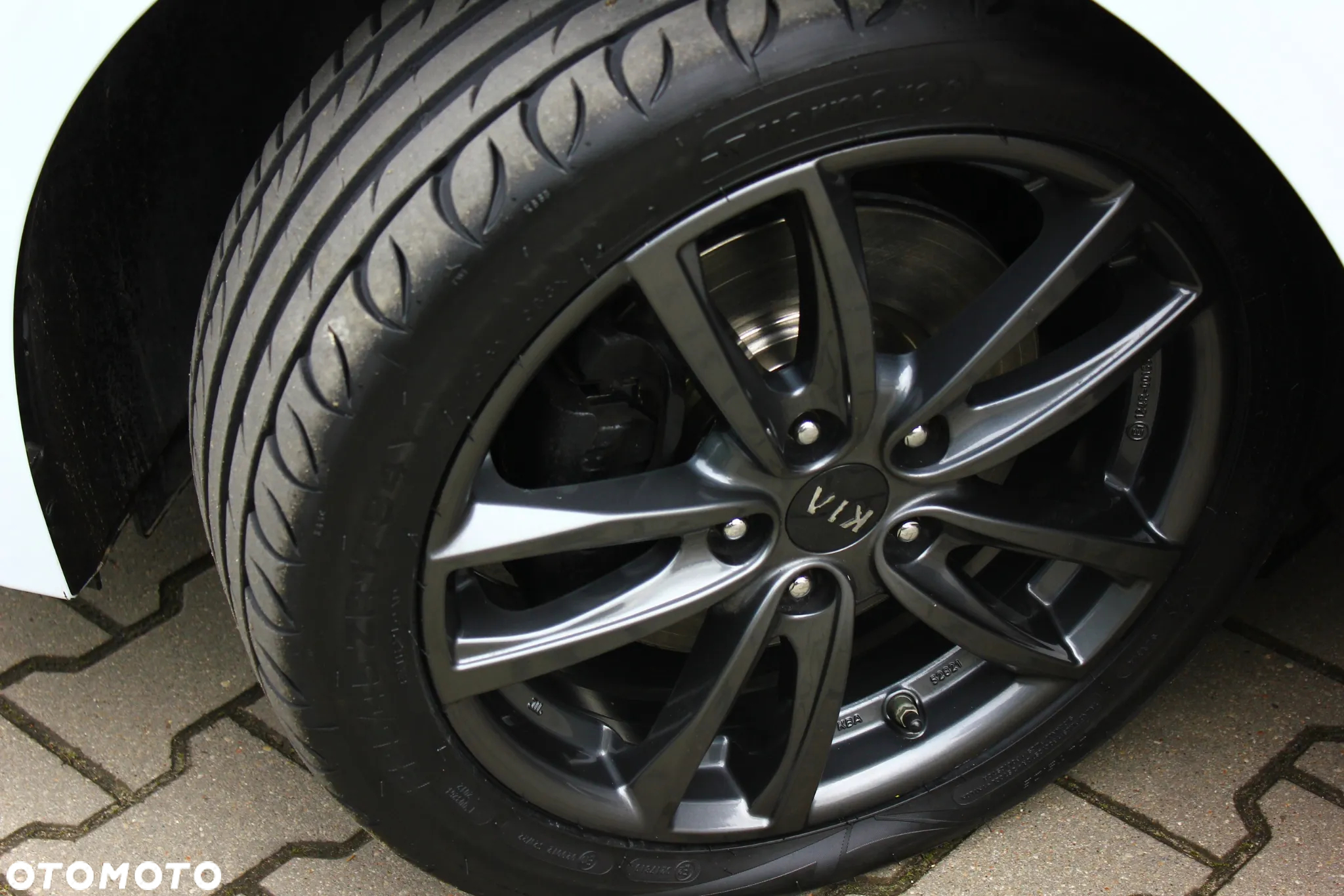Kia ProCeed 1.4 T-GDI GT Line - 23