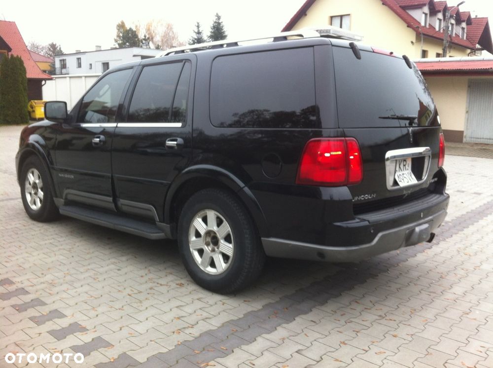 Lincoln Navigator 5.4 4WD Luxury - 2