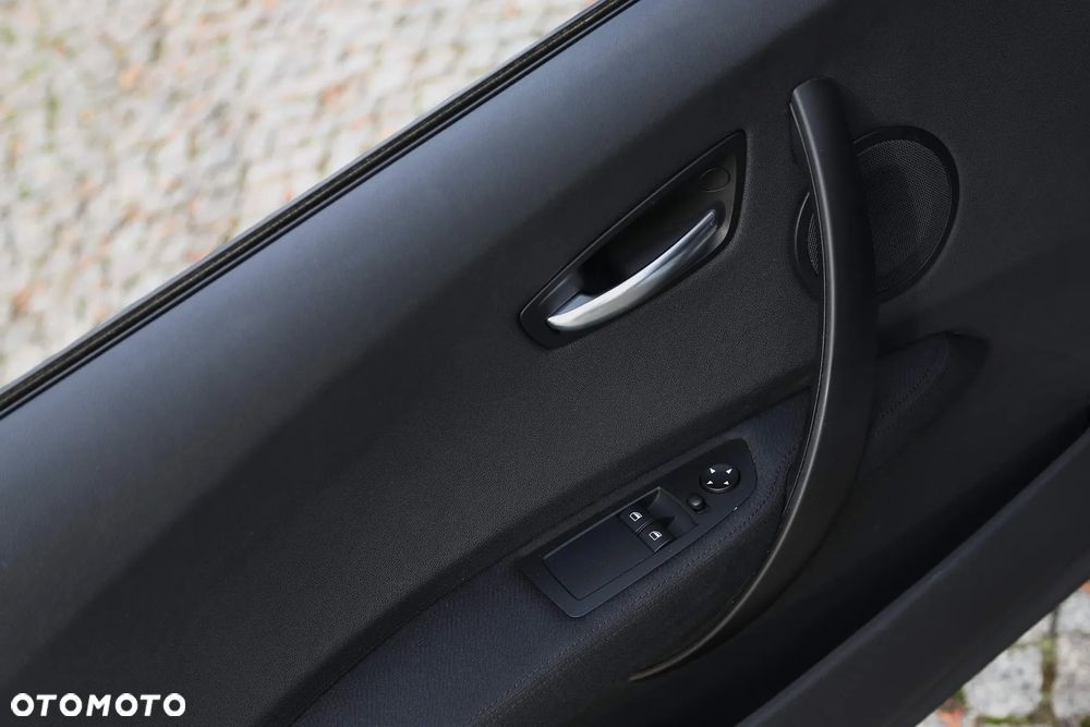 BMW Seria 1 118i - 20