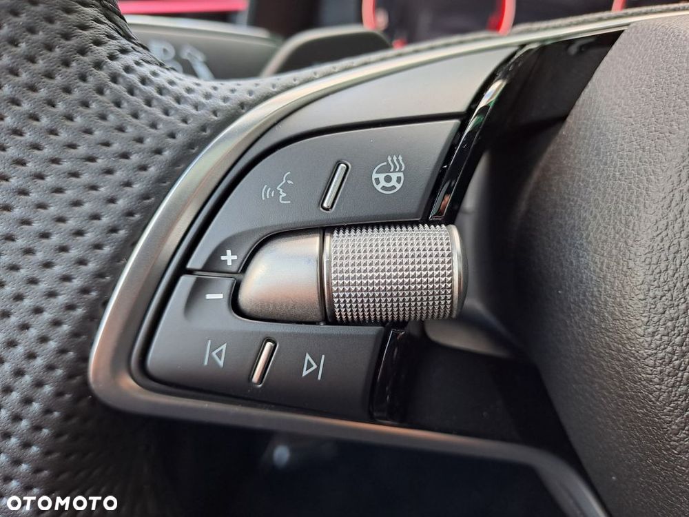 Skoda Kamiq 1.0 TSI Monte Carlo DSG - 11