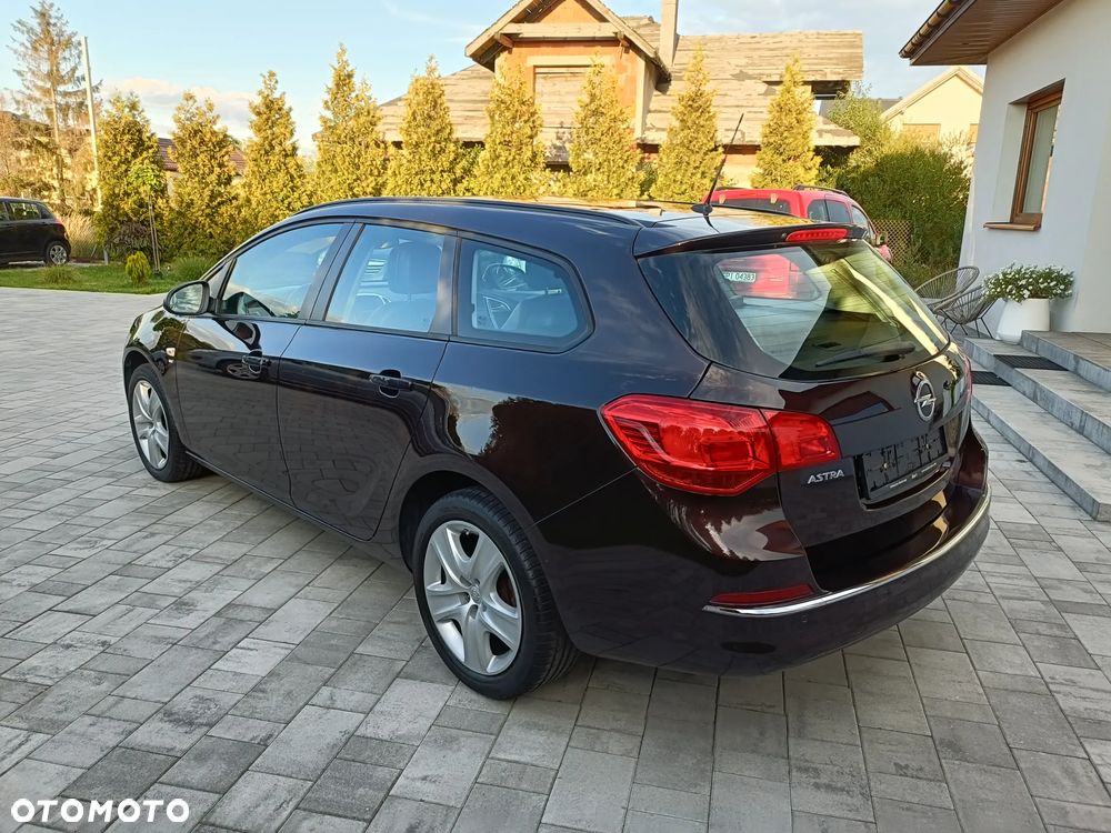 Opel Astra - 5