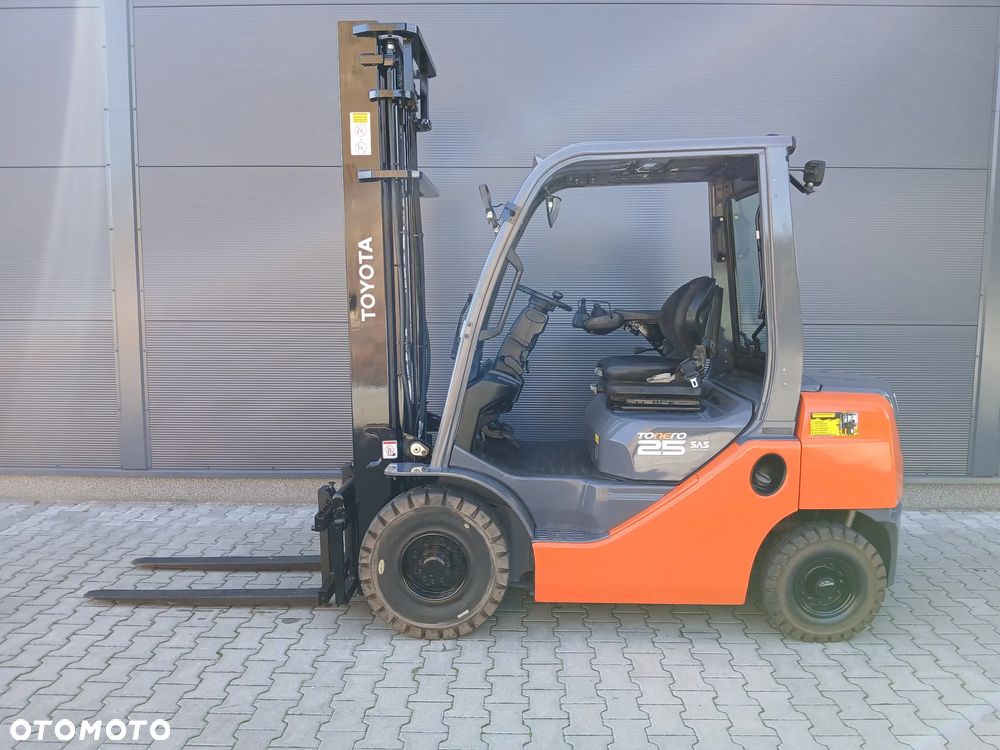 Toyota 02-8FDF25 - 9