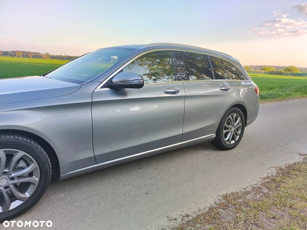 Mercedes-Benz Klasa C 200 (BlueTEC) d T 7G-TRONIC Avantgarde - 4