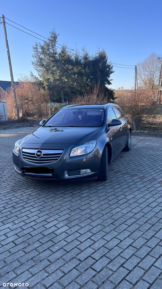 Opel Insignia - 1