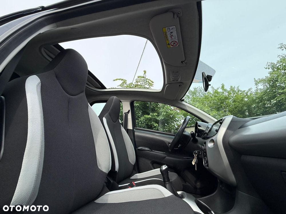 Toyota Aygo - 16