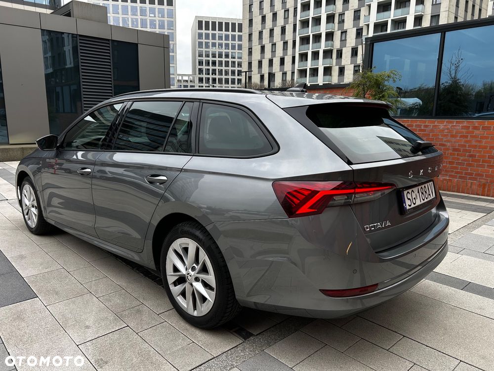 Skoda Octavia 2.0 TDI Ambition DSG - 13
