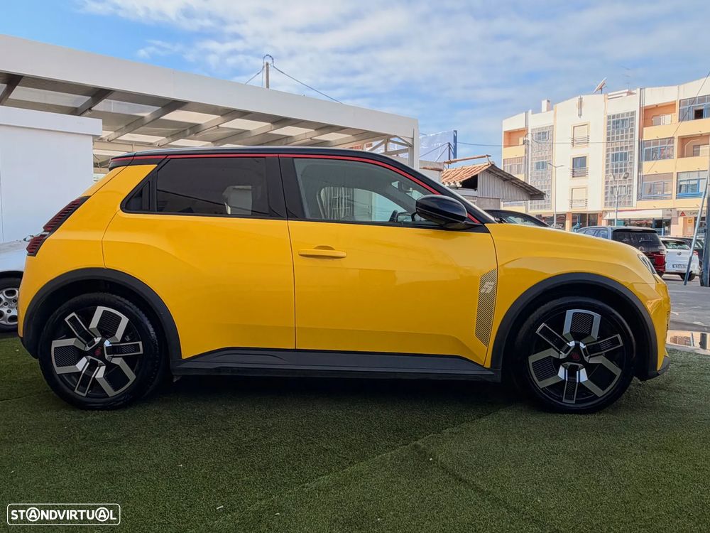 Renault 5 E-Tech 52 kWh Techno Autonomia Conforto - 3