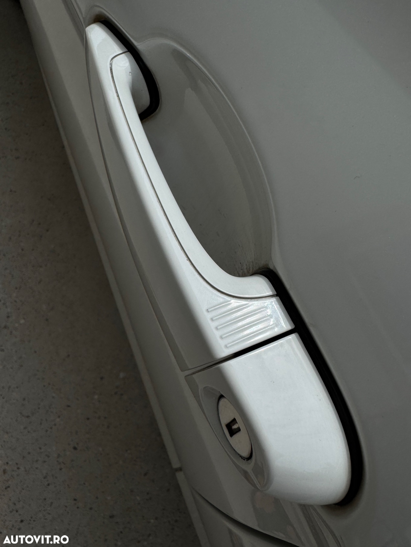 BMW Seria 3 320d Touring Aut. M Sport - 12