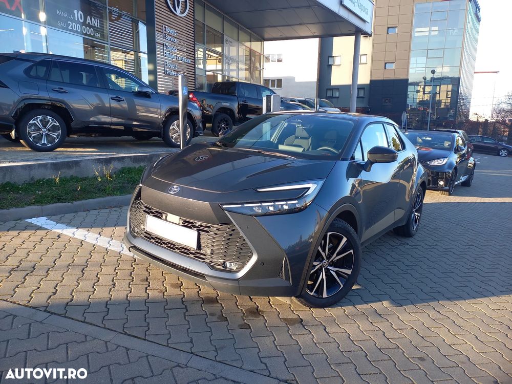 Toyota C-HR 2.0 PHEV 223 CP 4x2 CVT Dynamic - 1