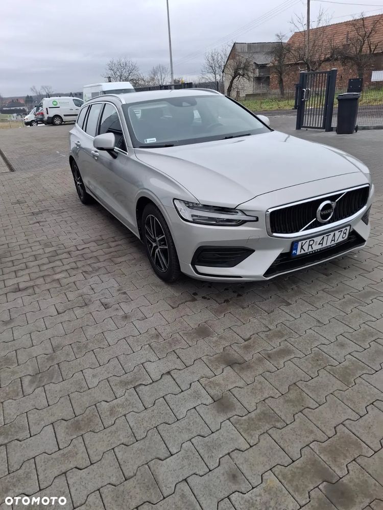 Volvo V60 D4 Momentum Pro - 4
