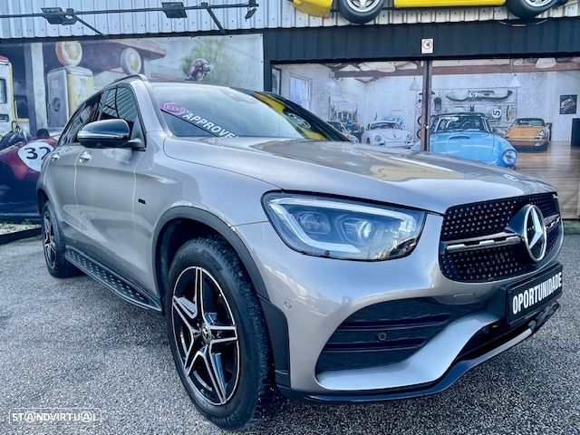 Mercedes-Benz GLC 300 de 4Matic 9G-TRONIC AMG Line - 1