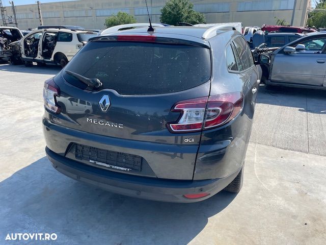 Dezmembrez Renault Megane 3 An 2012 1.9 DCI - 7
