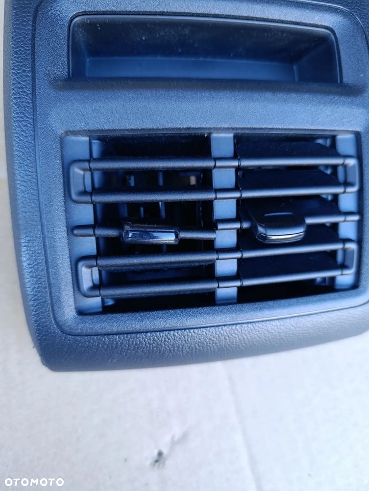 VW GOLF VIII 8 KRATKA NAWIEWU TYŁ TYLNA 5H0864298A - 2