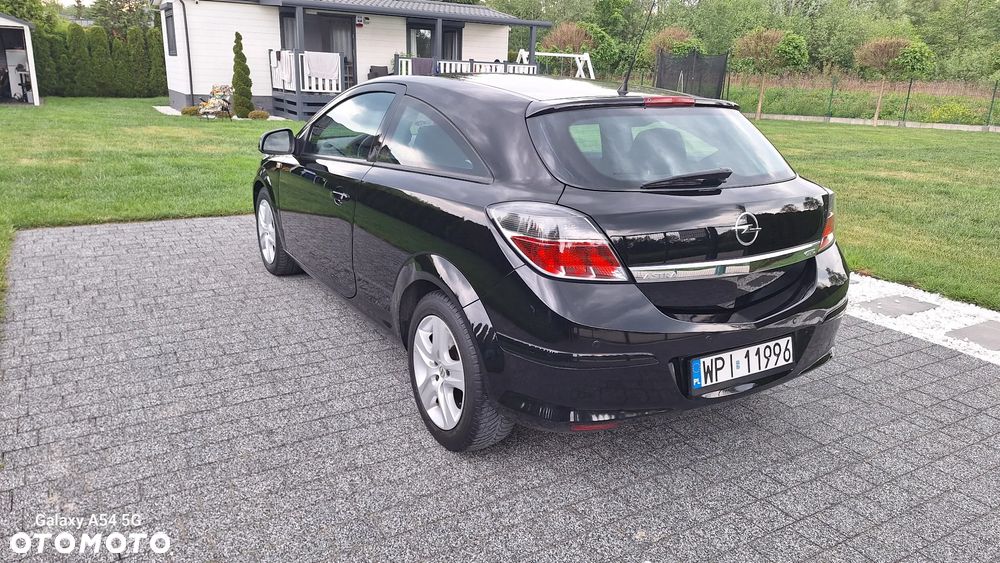 Opel Astra 1.4 Essentia - 11