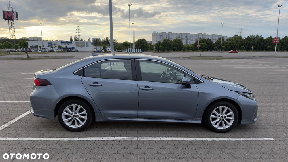 Toyota Corolla 1.8 Hybrid GPF Comfort - 8