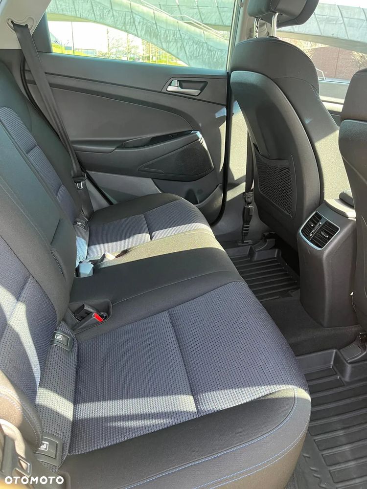 Hyundai Tucson 2.0 CRDI 4WD Style - 11