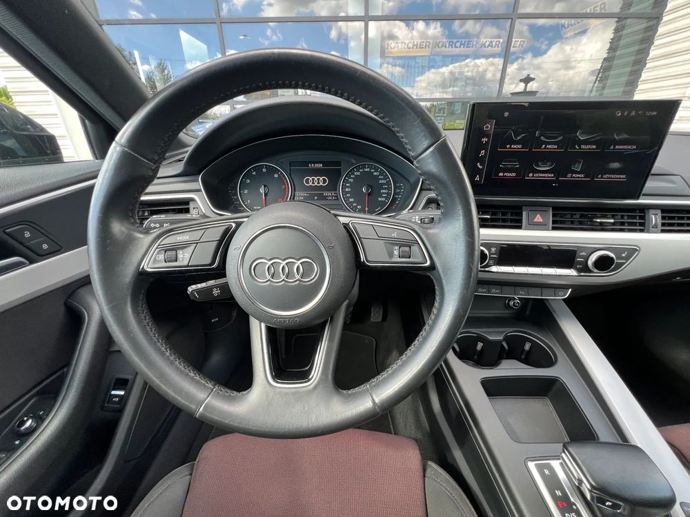 Audi A4 Limousine 35 TFSI Sport S tronic - 14