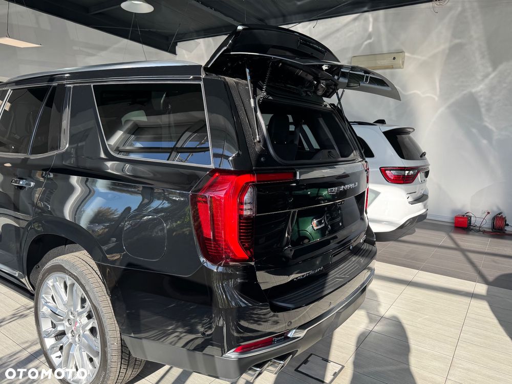 GMC Yukon - 14