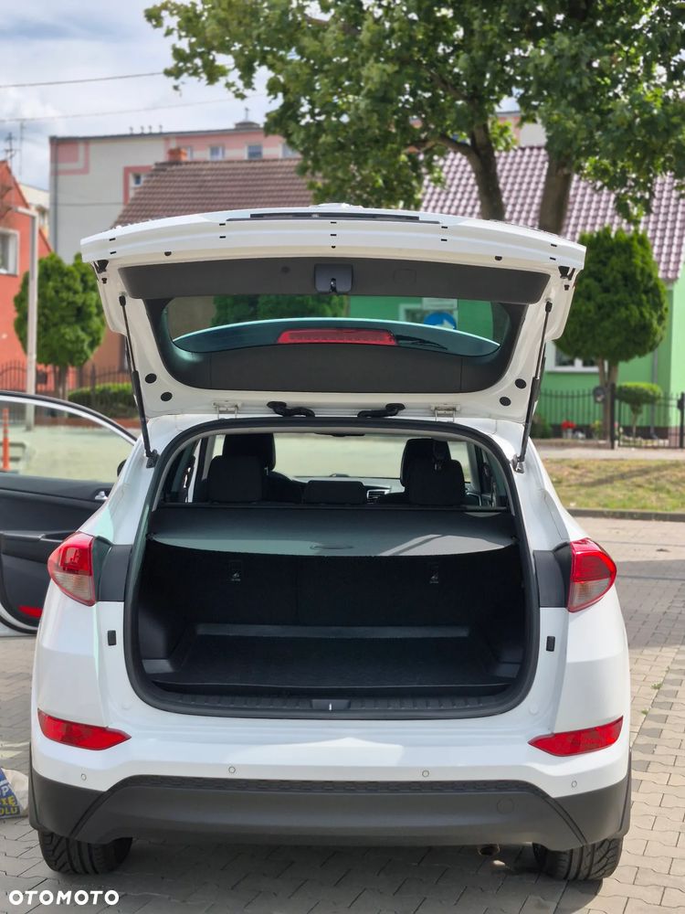 Hyundai Tucson 1.7 CRDI BlueDrive Comfort 2WD - 13