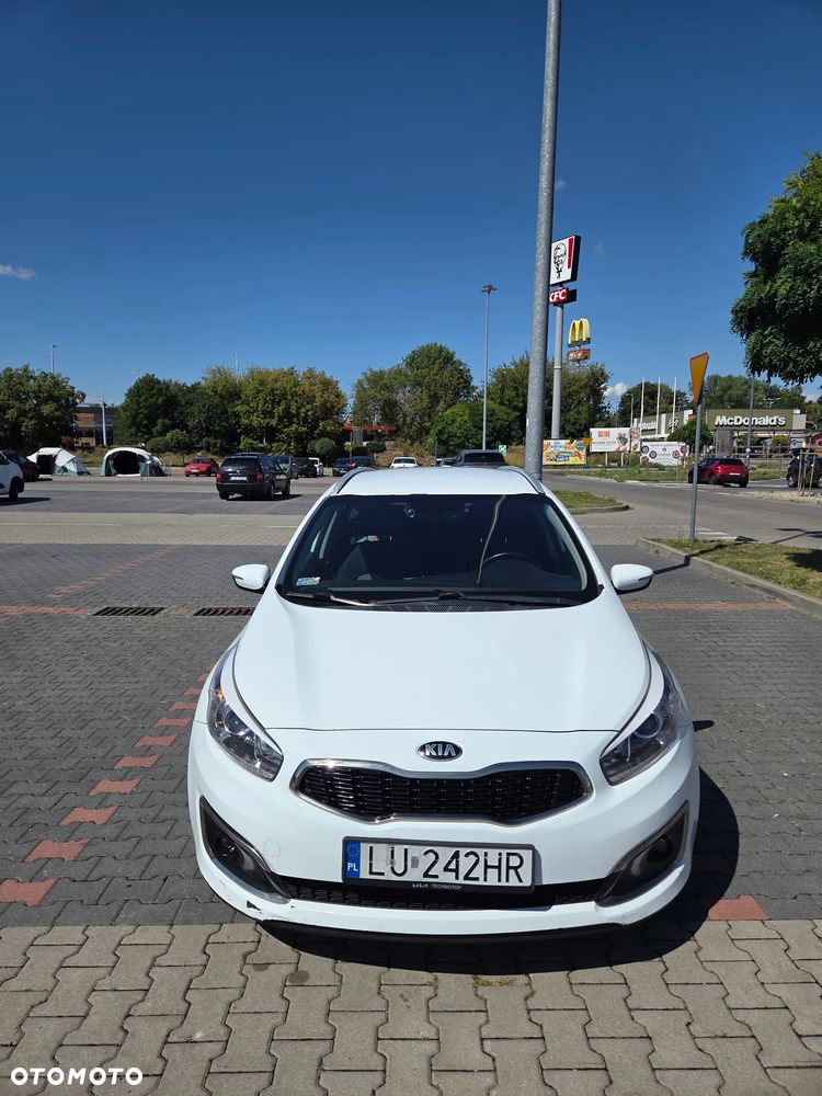 Kia Ceed 1.6 CRDi L DCT - 2