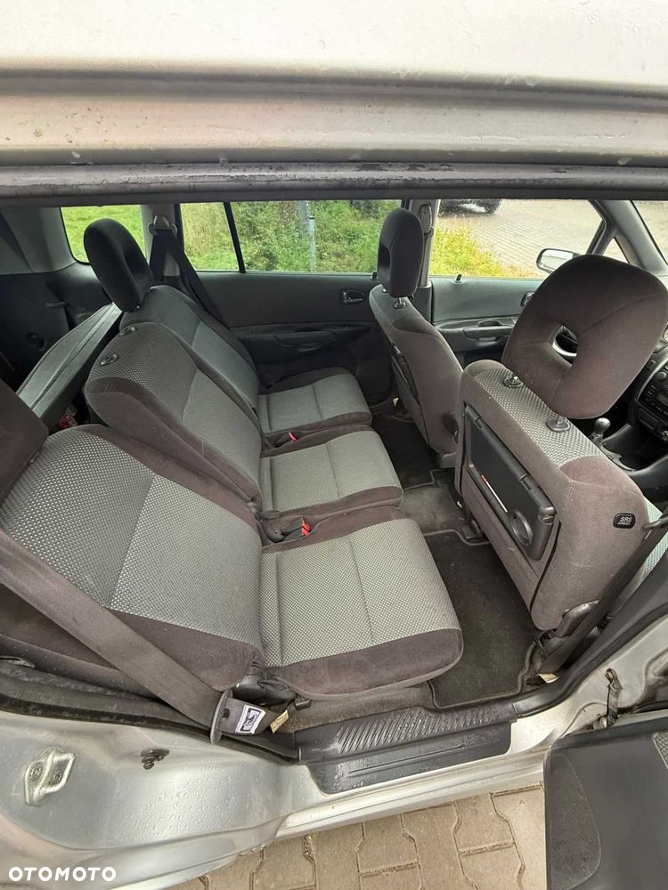 Mazda Premacy - 7