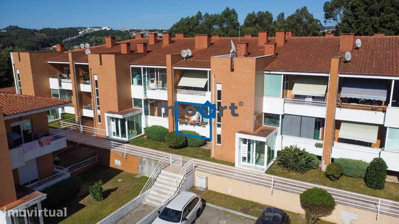 Apartamento T2+1 com Box para 2 Carros, próximo da Praia de Avintes!! - Grande imagem: 2/55