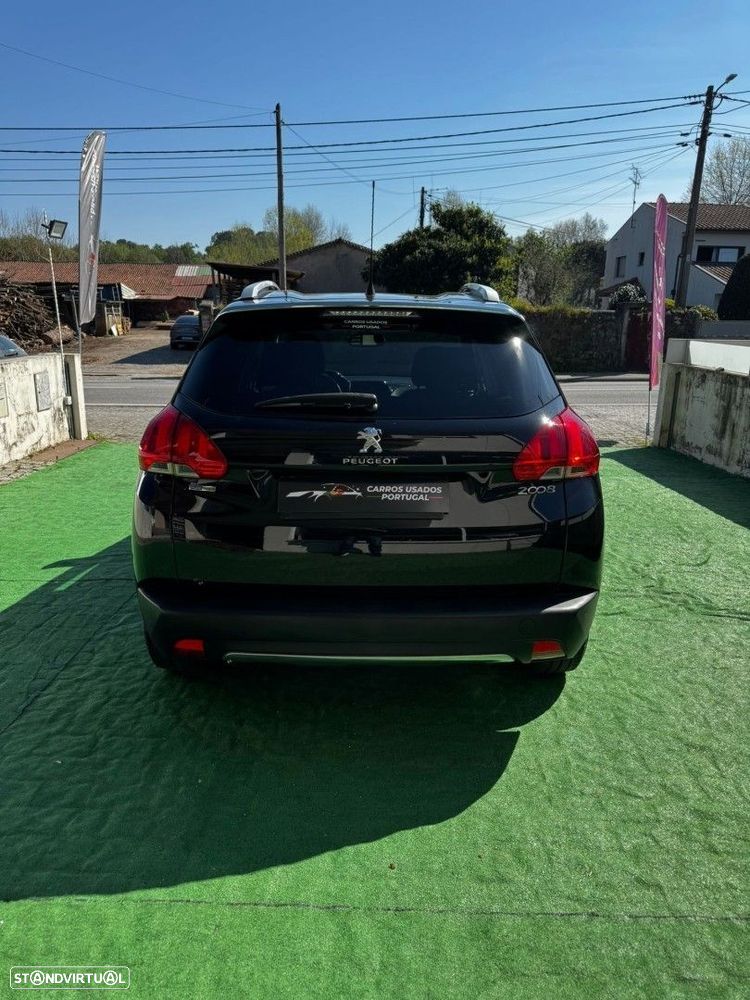 Peugeot 2008 1.2 PureTech Style - 7